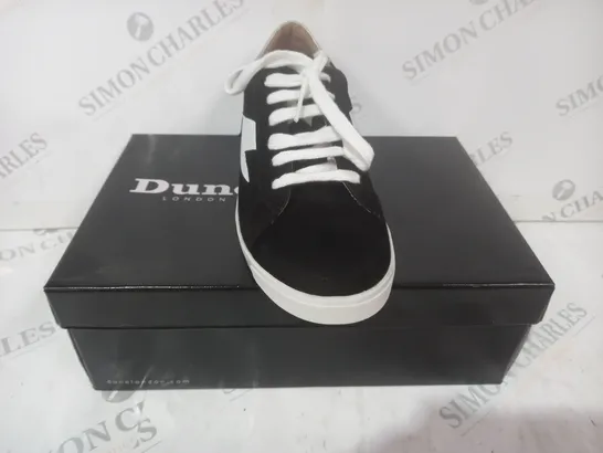 BOXED PAIR OF DUNE LONDON ENERGISED LIGHTNING BOLT TRAINERS IN BLACK/WHITE SIZE 6