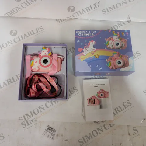 BOXED CHILDREN'S FUN CAMERA WITH INSTRUCTIONS AND USB CABLE