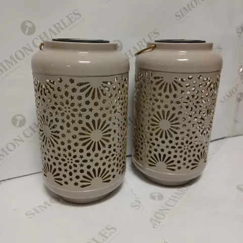 GARDEN REFLECTIONS SET OF 2 PATTERNED SOLAR LANTERNS, FLOWER