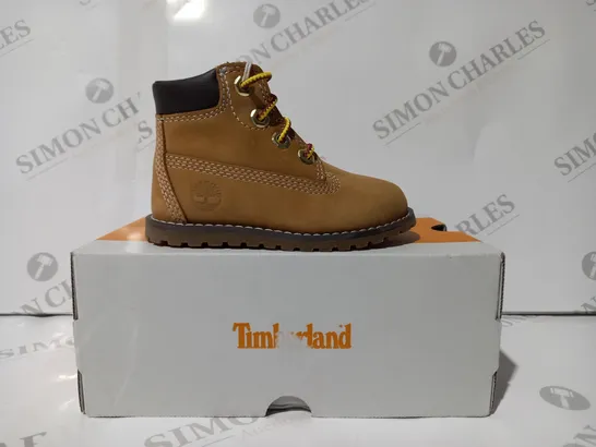 BOXED PAIR OF TIMBERLAND SPLASH BLASTER CHILDRENS BOOTS IN TAN UK SIZE 5