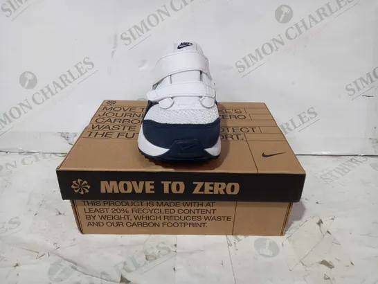 BOXED PAIR OF NIKE AIR MAX SYSTM CHILDREN'S SHOES IN WHITE/BLUE UK SIZE 7.5