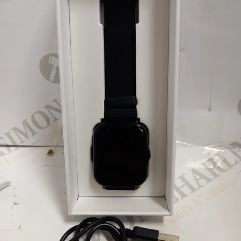 BOXED BLACK SMART WATCH WITH RUBBER STRAP