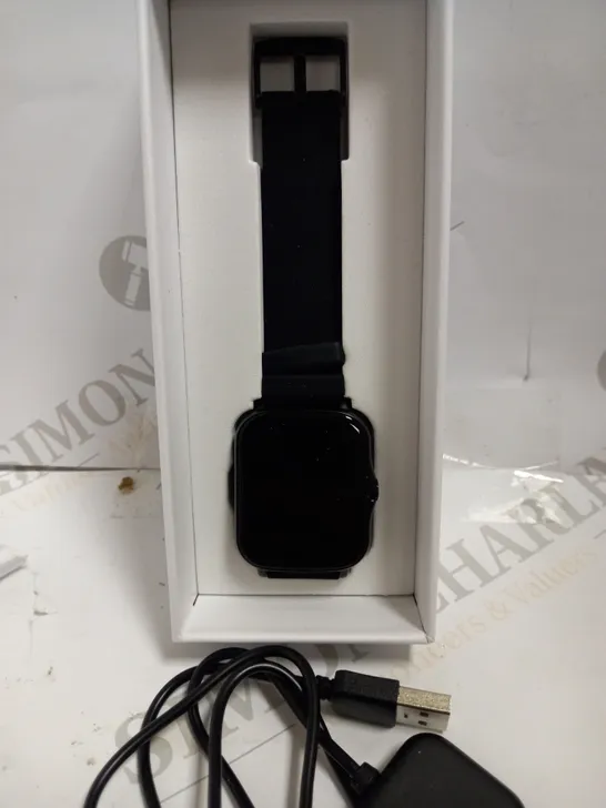 BOXED BLACK SMART WATCH WITH RUBBER STRAP