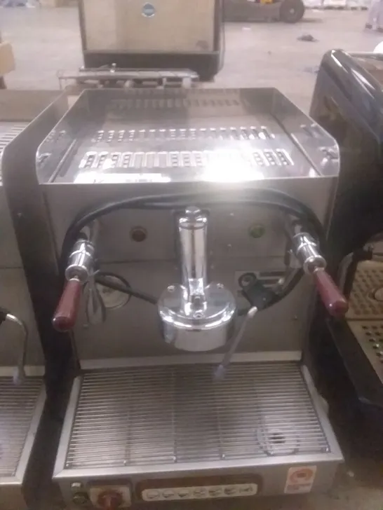ELEKTRA DELICIOSA COFFEE MACHINE