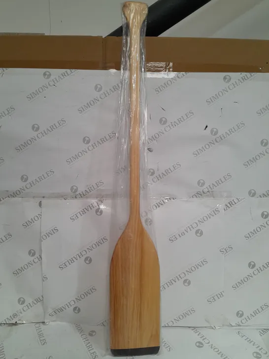 UNBRANDED TREADED WOODEN PADDLE - COLLECTION ONLY