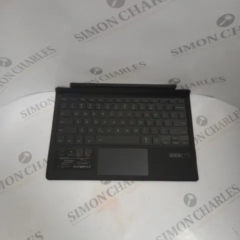 BOXED TOUCHPAD KEYBOARD DOE SURFACE PRO 3/4/5/6/7/7+