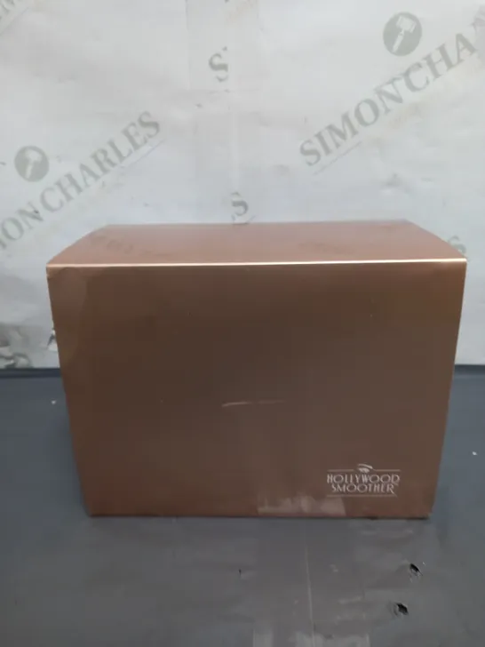 BOXED HOLLYWOOD SMOOTHER DERMAPLANING DEVICE WITH CRYO ICE THERAPY