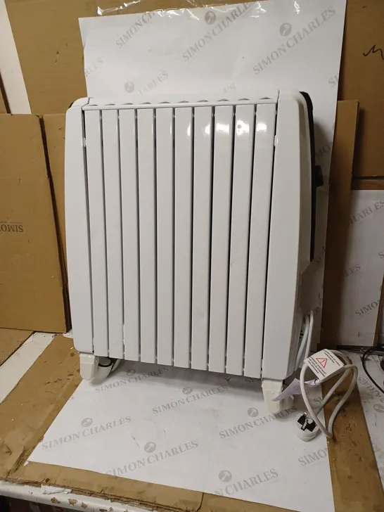 DE'LONGHI ELECTRIC OIL FILED RADIATOR 