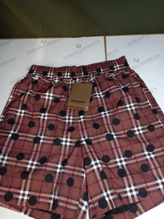 BURBERRY SWIMMING SHORTS SIZE M