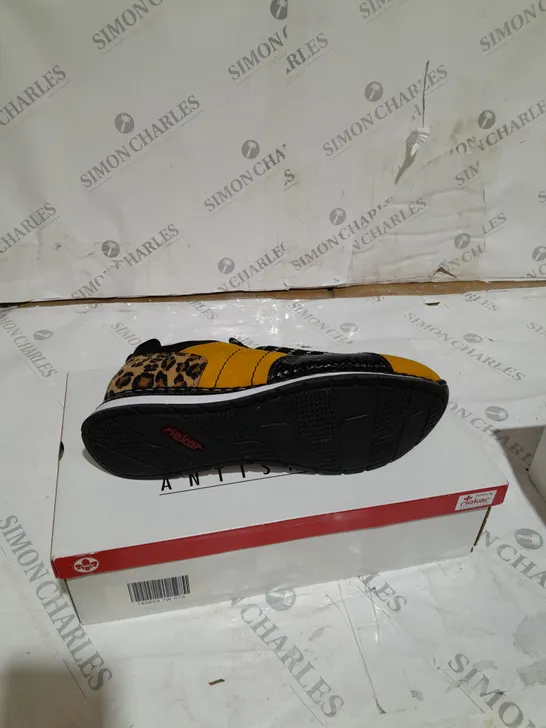 BOXED RIEKER TRAINERS YELLOW, BLACK AND WHITE SIZE 8.5