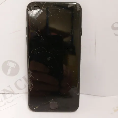 APPLE IPHONE 7 (A1778)