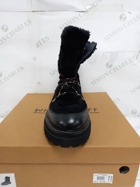 BOXED PAIR OF WHITE STUFF HAILEY LACE UP HIKER BOOT IN BLACK - UK 6 