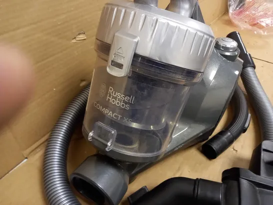 RUSSELL HOBBS COMPACT XS CYLINDER VACUUM