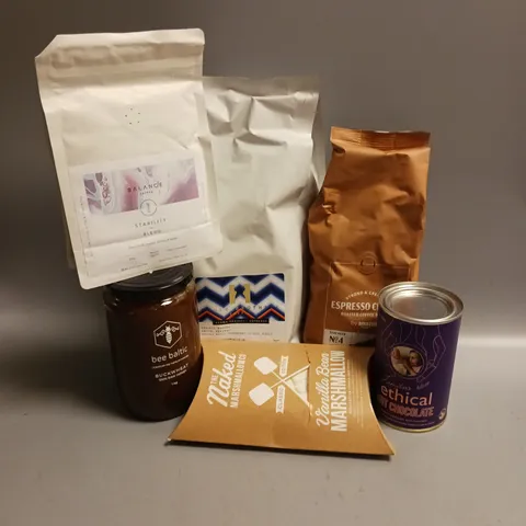 BOX OF APPROX 10 ASSORTED FOOD ITEMS TO INCLUDE - BEE BALTIC BUCKWHEAT RAW HONEY - THE NAKED MARSHMALLOW CO VANILLA BEAN - BOUILD BROTHERS COFFEE BEANS ETC
