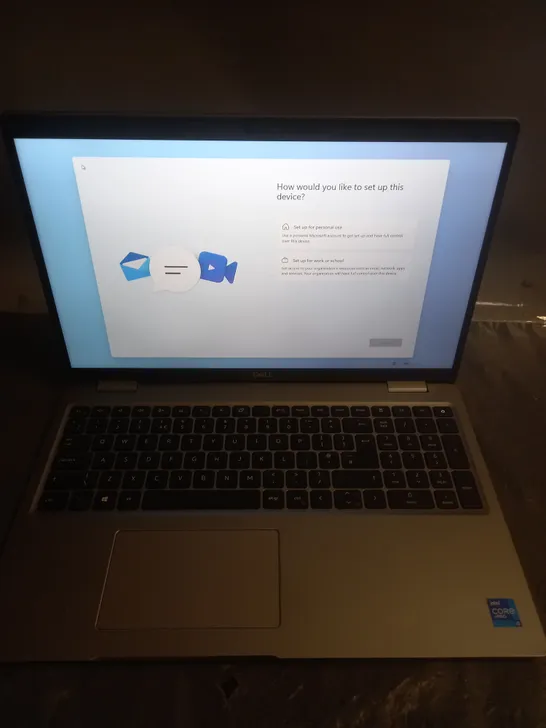 UNBOXED DELL LATITUDE 5520 INTEL CORE I5 VPRO LPTOP