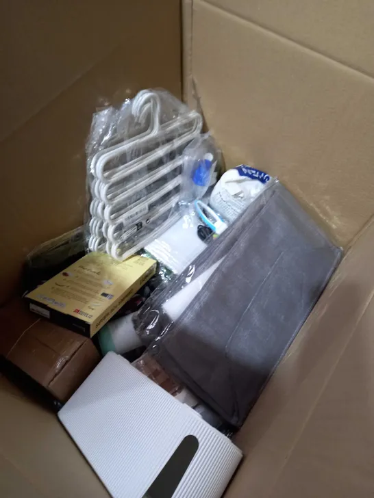 BOX OF APPROXIMATELY 20 ASSORTED ITEMS TO INCLUDE CRIMPIT TOOL, SIDESTREAM KIT, LAUNDRY BASKET ETC