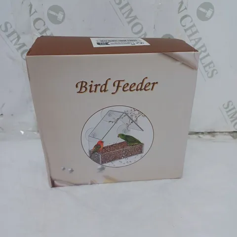 BOXED MINI BIRD FEEDER WITH SUCTION CUPS FOR WINDOWS