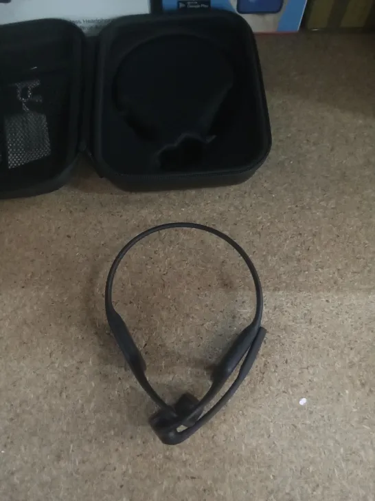 BOXED SHOKZ OPEN-AIR EAR BUDS