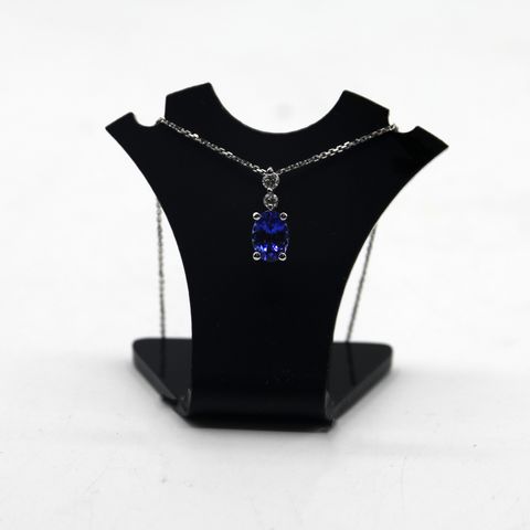 DESIGNER WHITE GOLD PENDANT ON CHAIN, SET WITH AN OVAL TANZANITE & DIAMOND ACCENTS WEIGHT +-1.26ct