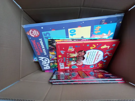 BOX OF APPROXIMATELY 10 ASSORTED BOOKS AND TOYS TO INCLUDE BEANO, ROBLOX AND FORTNITE