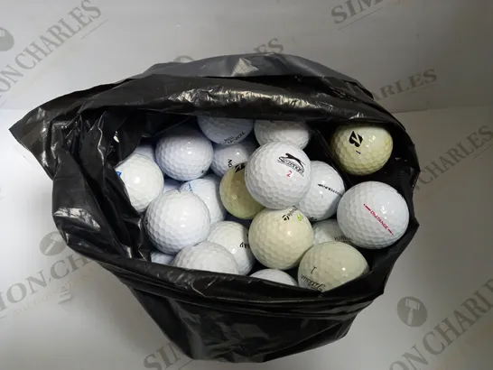 BAG OF APPROX 20 ASSORTED GOLF BALLS