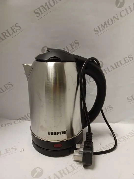 GEEPAS BRUSHED STEEL KETTLE 