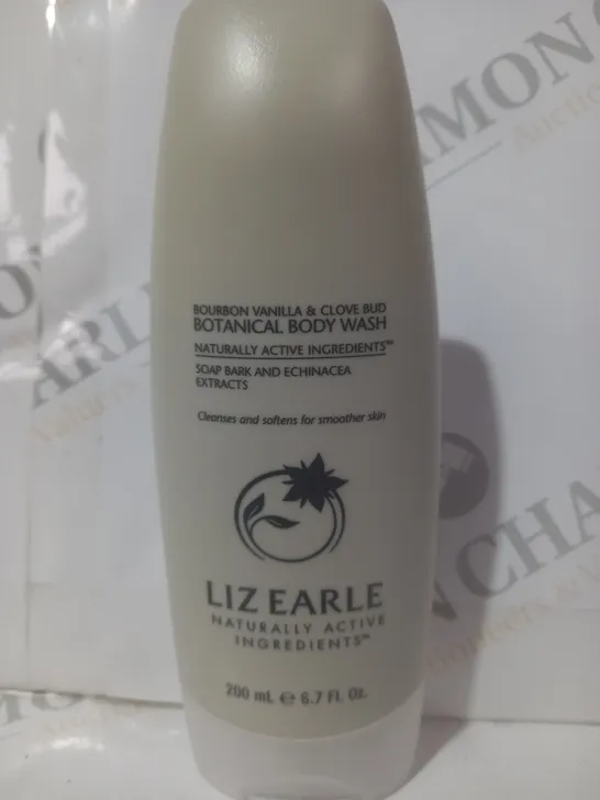 BOXED LIZ EARLE BOURBON VANILLA & CLOVE BUD BOTANICAL BODY WASH (200ML)