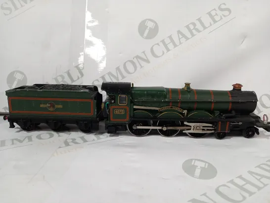 WRENN RAILWAYS OO/HO FINELY DETAILED DIE-CAST "CARDIFF CASTLE" MODEL TRAIN NO. 2221