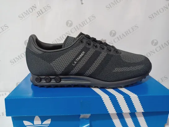 ADIDAS LA TRAINERS WEAVE IN BLACK - UK 10