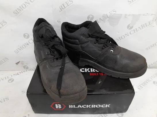 BOXED BLACKROCK WORK WEAR CHUKKA BOOT SF0208 BLACK BOOTS - UK 8 