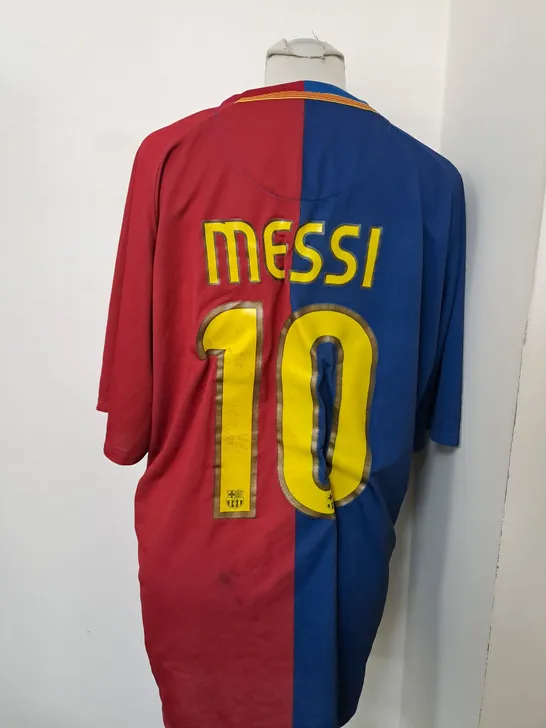 NIKE BARCALONA FOOTBALL CLUB 2008-2009 SHIRT - MESSI 10 - LARGE