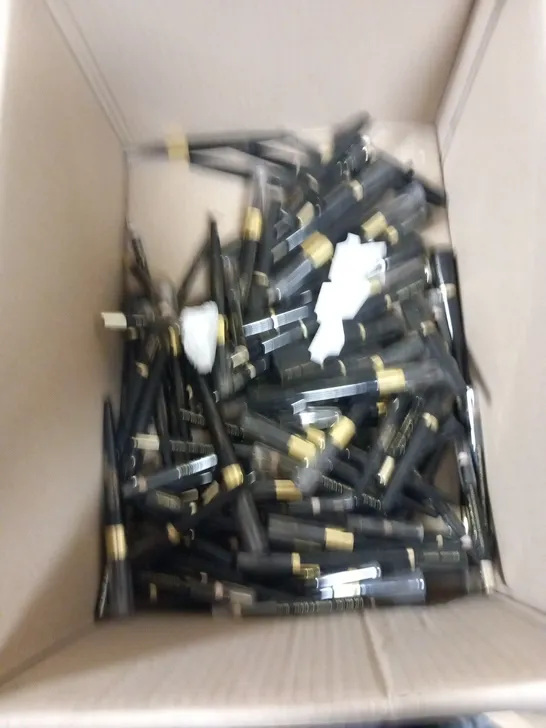 LARGE QUANTITY OF COLLISTAR EYE LINERS