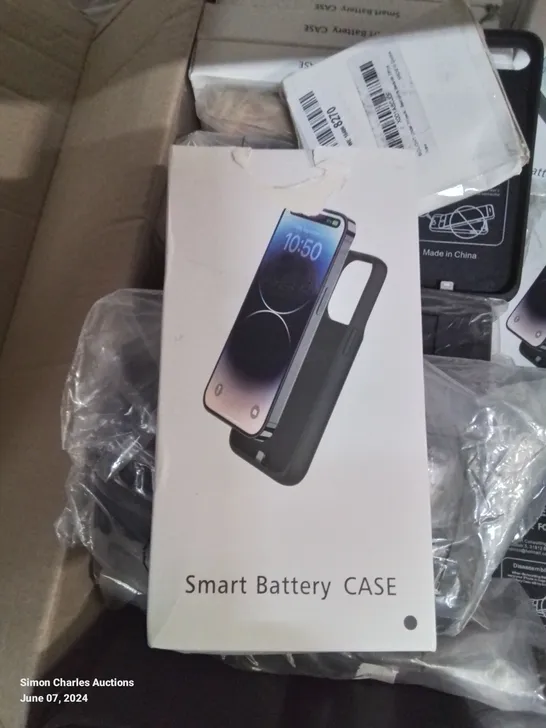 A BOX OF APPROXIMATELY 10 SMART BATTERY CHARGING CASES AND 10 POWER BANKS 