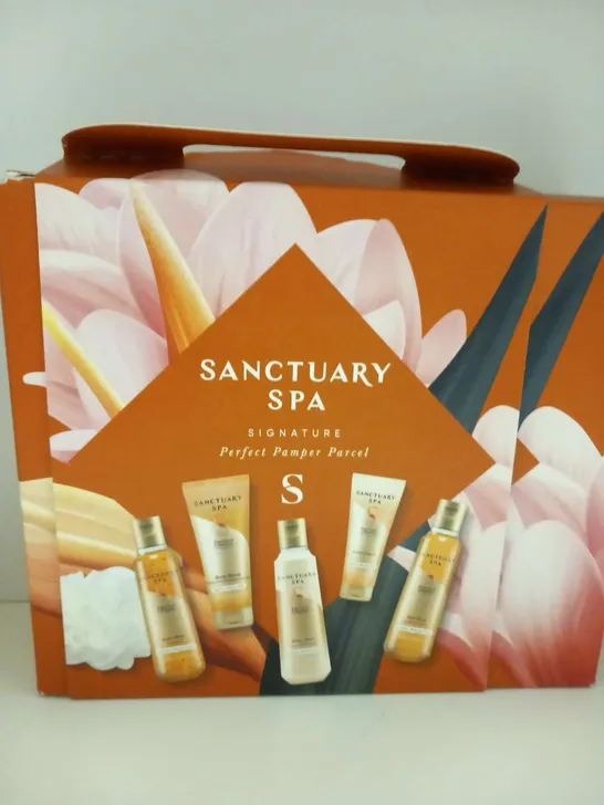 BOXED SANCTUARY SPA SIGNATURE PERFECT PAMPER PARCEL