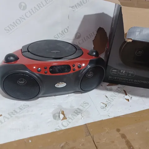 CD BOOMBOX WITH FM RADIO IN BLACK