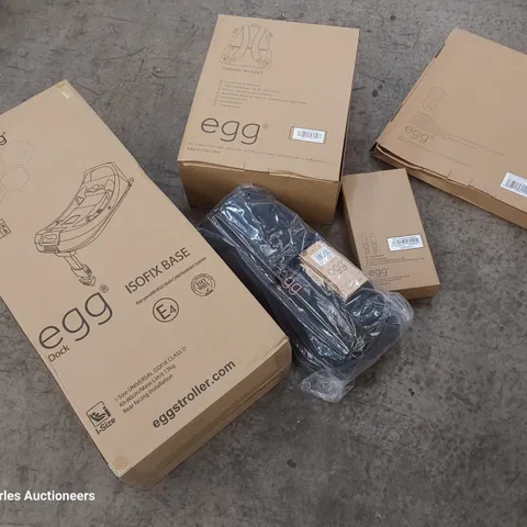 BOXED EGG ACCESSORIES INCLUDING ISOFIX BASE, TOPLOADER BACK PAC, DELUXE BLANKET FOOTMUFF, FUR SEAT LINER & CAR SEAT ADAPTERS