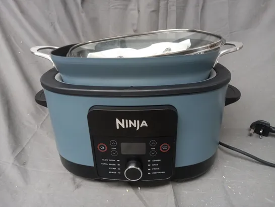 BOXED NINJA FOODI POSSIBLE COOKER 8 IN1 SLOW COOKER MC1001UK