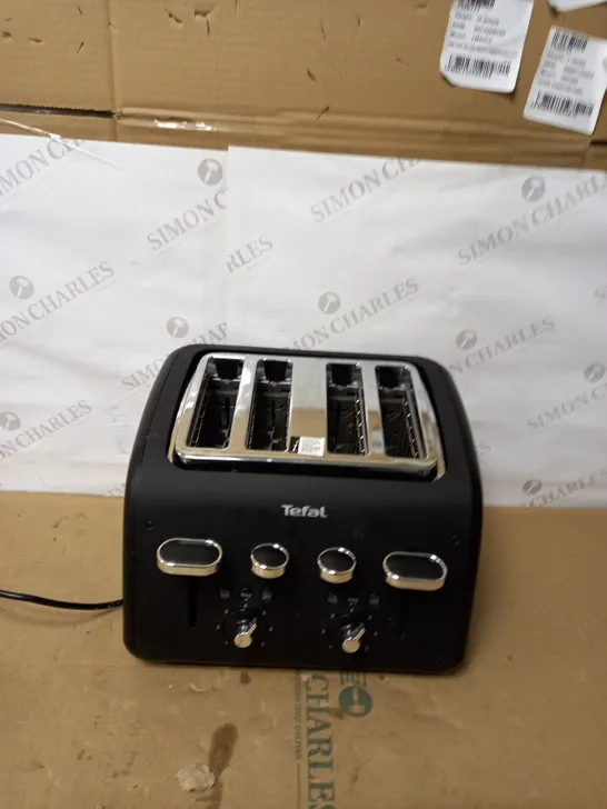 TEFAL 4-SLICE TOASTER