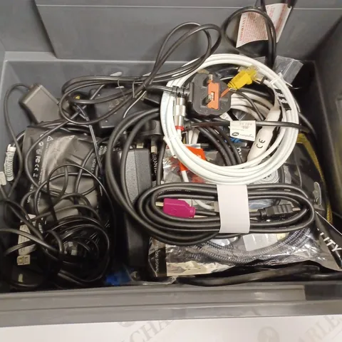 BOX OF APPROX 10 ASSORTED CABLES AND POWER ADAPTERS