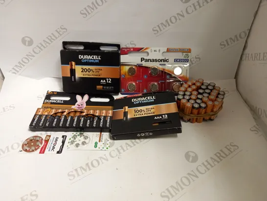 LOT TO CONTAIN APPROX. 40-50 PACKS OF BATTERIES, QUANTITY PER PACK & BRANDS VARY 