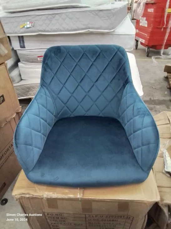 A BOXED PAIR OF BLUE VELVET UPHOLSTERED DINING CHAIRS