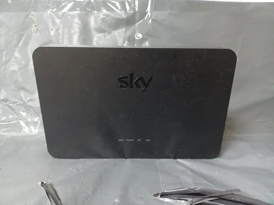 SKY SR 203 ROUTER WIFI SKY Q DUEL 