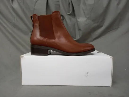 BOXED PAIR OF ALDO MEAVEN LEATHER ANKLE BOOTS IN BROWN UK SIZE 3