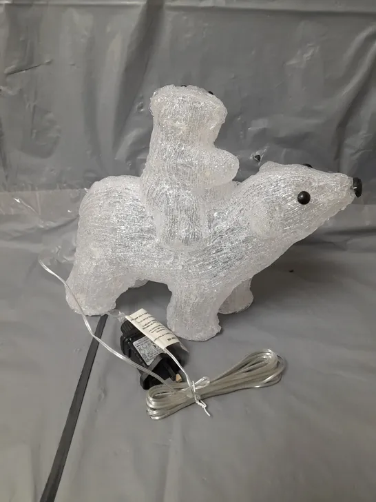 ACRYLIC MUMMY AND BABY POLAR BEAR OUTDOOR RRP £35.99