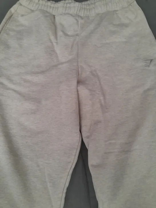 GYM SHARK REST DAY SWEATS JOGGERS IN BEIGE SIZE MEDIUM