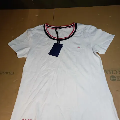 TOMMY HILFIGER LOGO SHIRT SIZE L