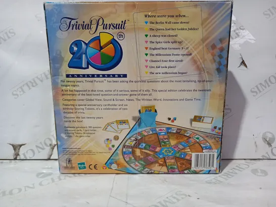 HASBRO TRIVIAL PURSUIT BOARD GAME