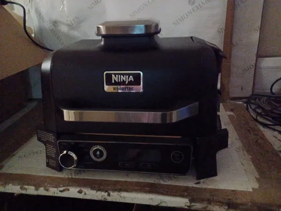 NINJA WOODFIRE ELECTRIC BBQ GRILL & SMOKER WITH AIR FRY FUNCTION OG701UKQ