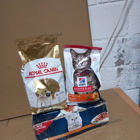 LOT OF 3 BAGS OF DOG AND CAT FOOD 