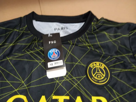 PARIS SAINT GERMAIN FOOTBALL SHIRT - M